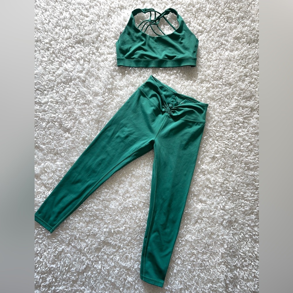 Victoria Secret matching workout outfit- M